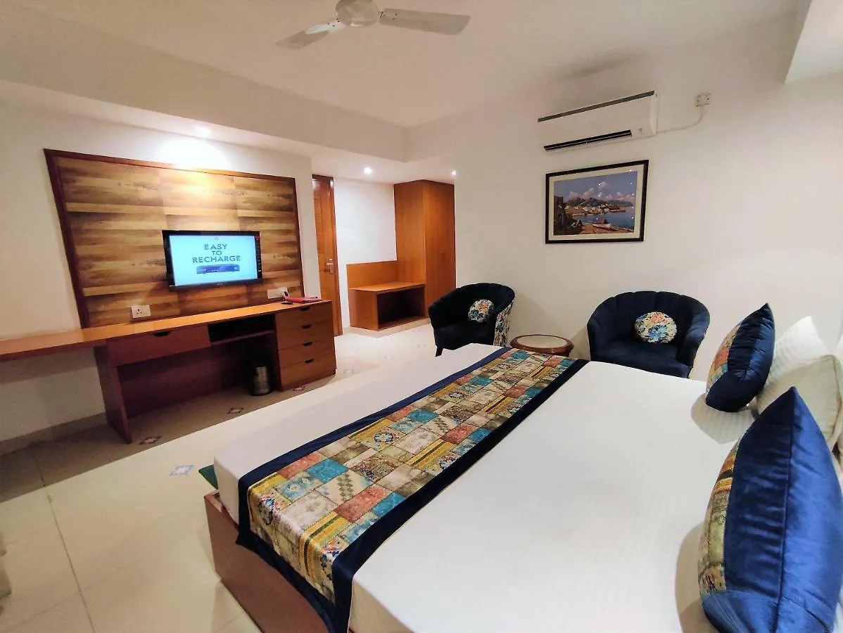 The Angel Hotel & Suites Near Medanta Gurgaon 3*,  India