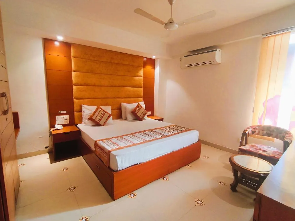 ***  The Angel Hotel & Suites Near Medanta Gurgaon Indien